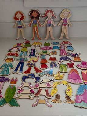 TS Shore Daisy Girls Wooden Dolls Magnetic Dress Up Huge Lot